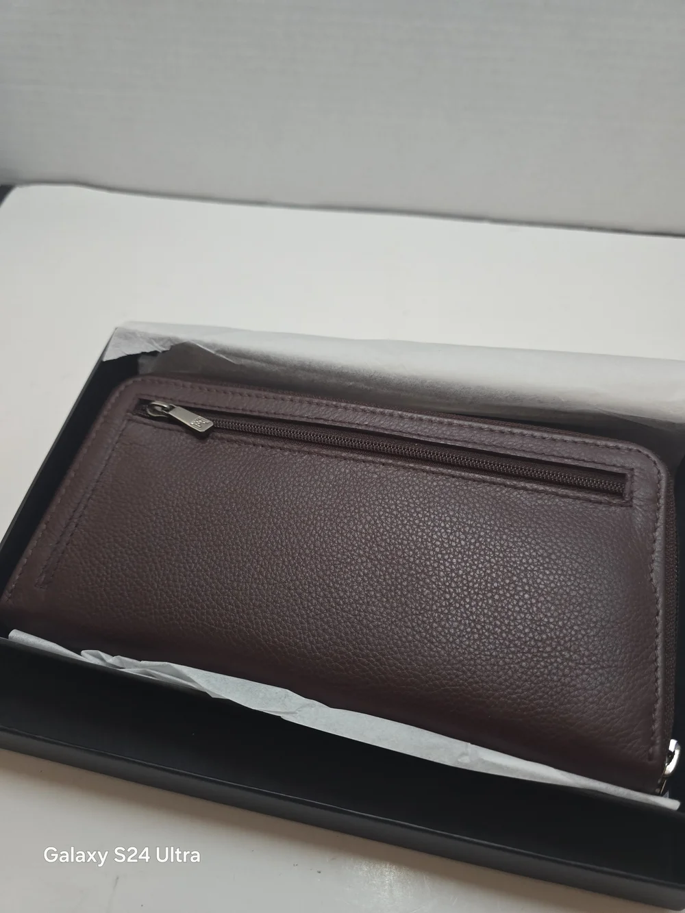 Karla Hanson Brown  Wallet New